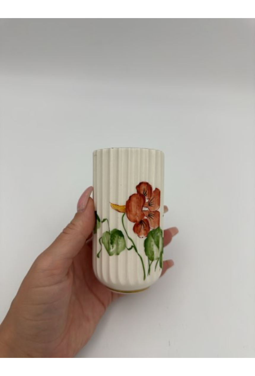 Lyngby vase m. Blomster og guldkant